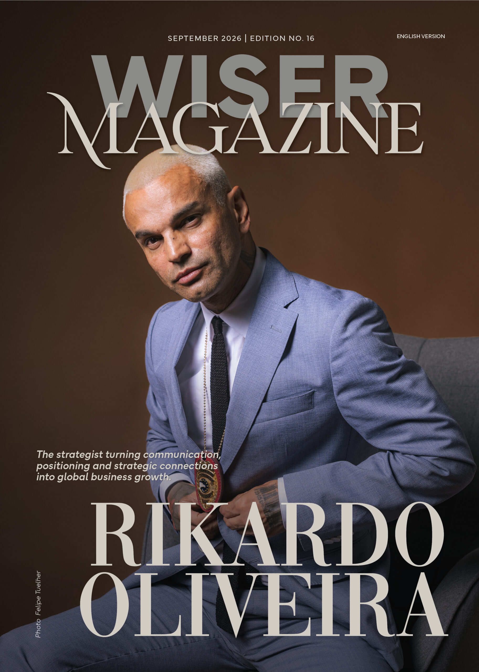 Capa da 16ª edição da Wiser Magazine em inglês
